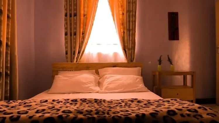 Tek Büyük Yataklı Oda, Özel Banyo