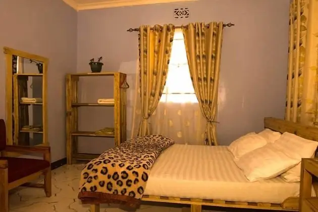 Tek Büyük Yataklı Oda, Özel Banyo