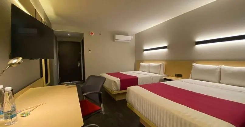 Comfort Tek Büyük Yataklı Oda