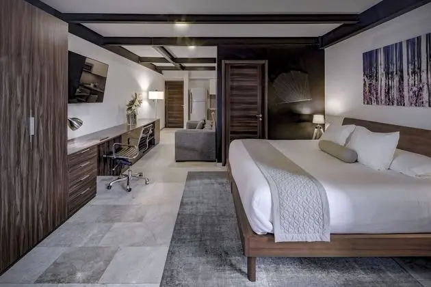 Junior Suite King