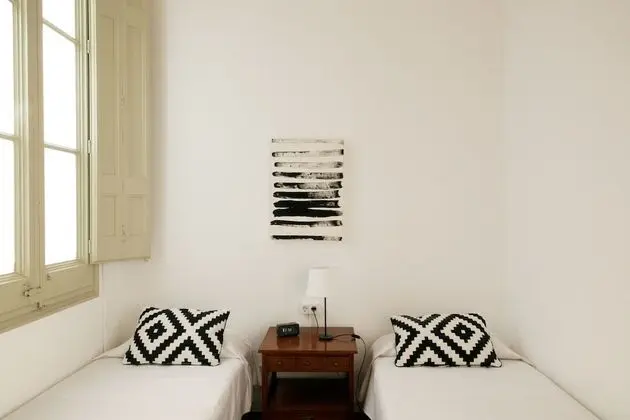 Apart Daire, 6 Yatak Odası