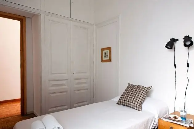 Standard Apart Daire, 6 Yatak Odası