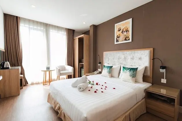 Deluxe Tek Büyük Yataklı Oda