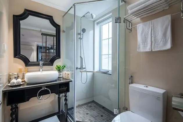 Deluxe Tek Büyük veya İki Ayrı Yataklı Oda, Şehir Manzaralı