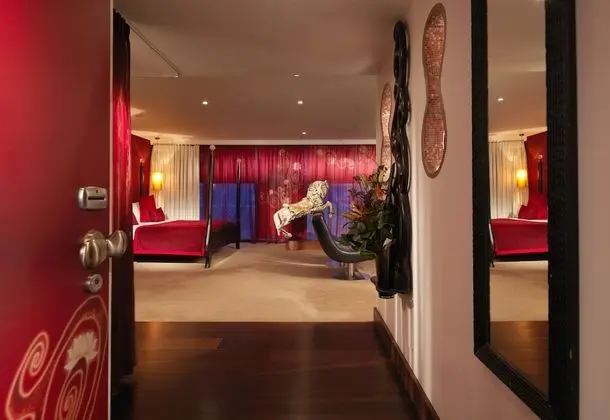 Çatı Katı Süiti (Penthouse)