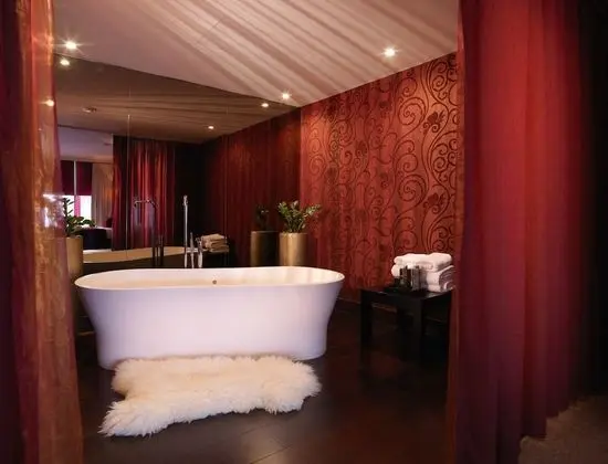 Çatı Katı Süiti (Penthouse)