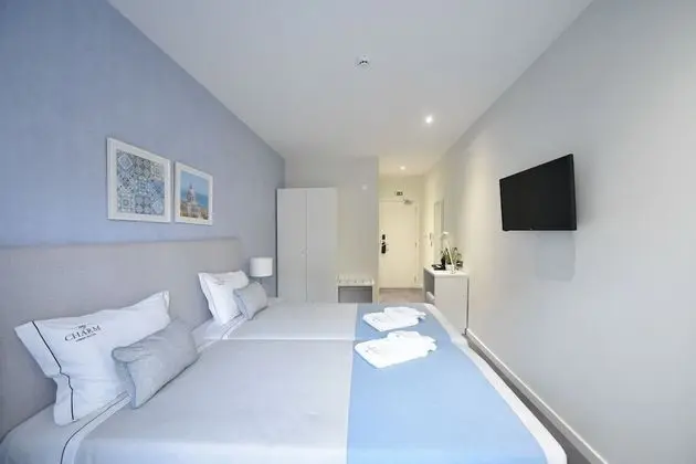 Tek Büyük veya İki Ayrı Yataklı Oda (Extra bed)