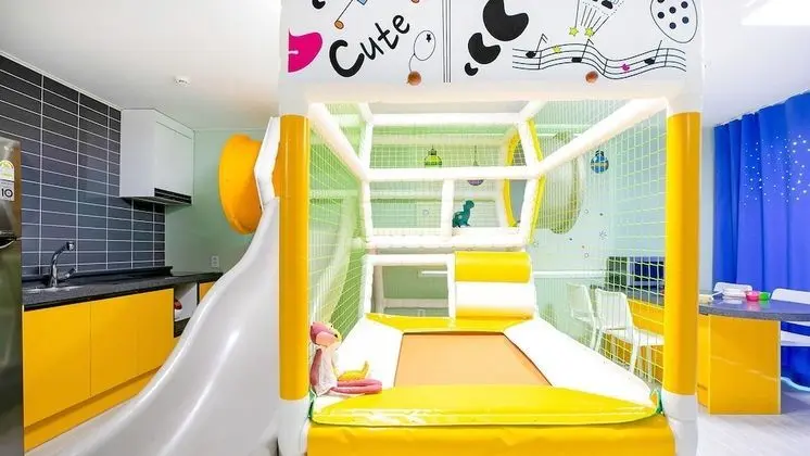 Daire (Kids Playing Area)