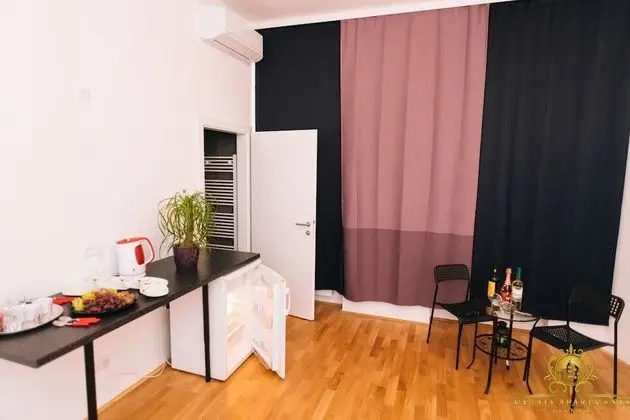 Stüdyo (Top 2)