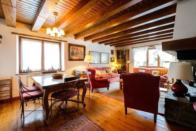 Bungalov, 5 Yatak Odası