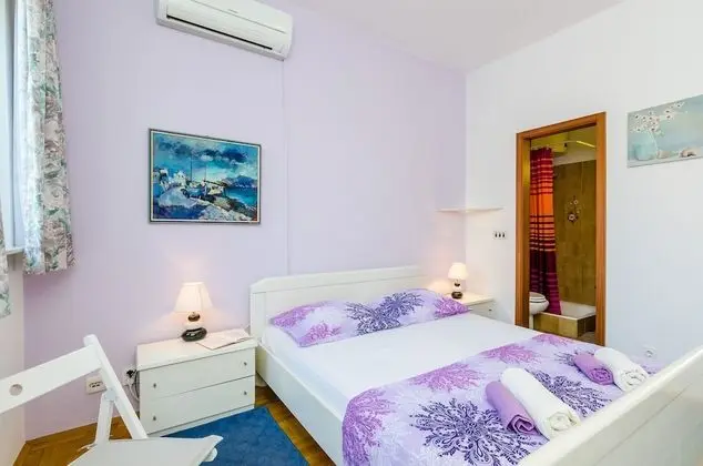 Tek Büyük Yataklı Oda (Double Room with garden view)