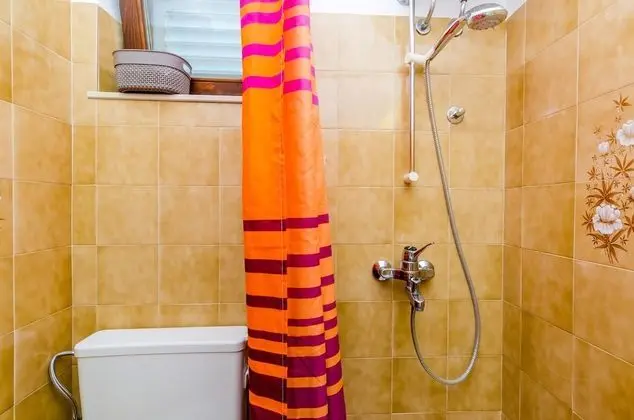 Tek Büyük Yataklı Oda (Double Room with garden view)