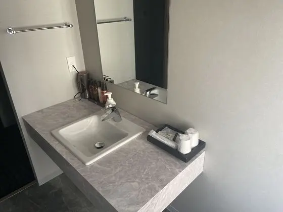 Tek Büyük Yataklı Oda, Sigara İçilmez