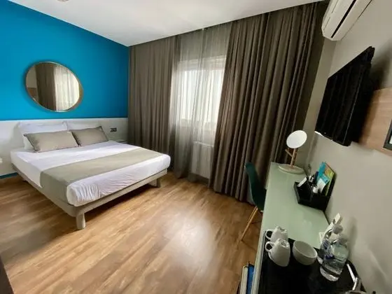 Standart Oda, Şehir Manzaralı