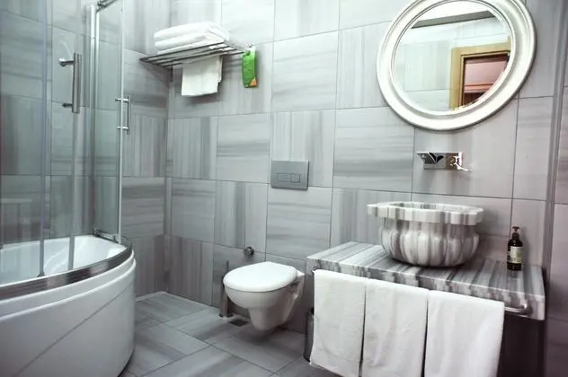 Suite, Şehir Manzaralı