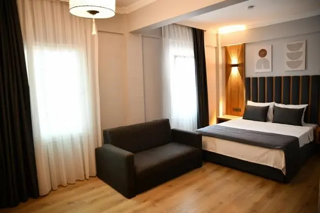 https://images.odamax.com/img/1920x1080/odamax/image/upload/My_Ella_Marina_Hotel_202506261633186_KDR_6344.JPG