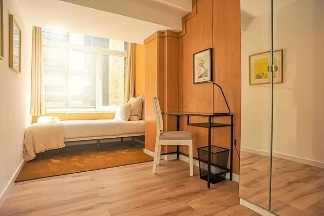 Tek Kişilik Oda, Ortak Banyo (4)
