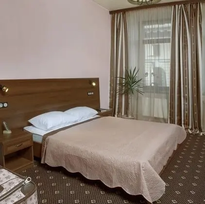 Deluxe Tek Büyük veya İki Ayrı Yataklı Oda