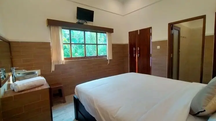Comfort Tek Büyük Yataklı Oda