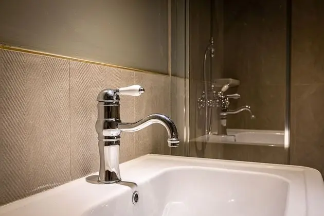 Classic Tek Büyük veya İki Ayrı Yataklı Oda