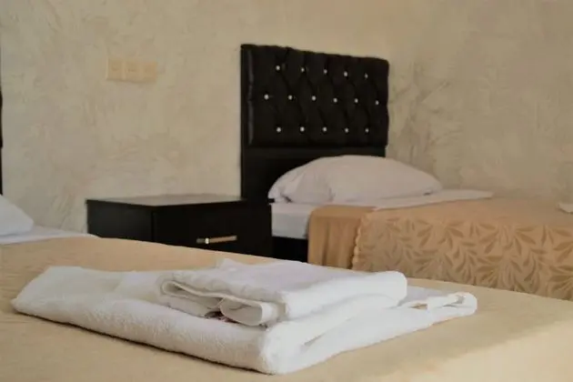 Economy İki Ayrı Yataklı Oda