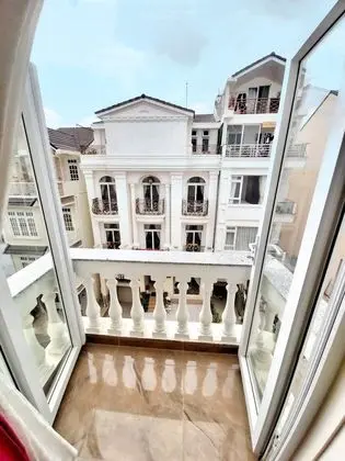 Deluxe Tek Büyük Yataklı Oda, Balkon