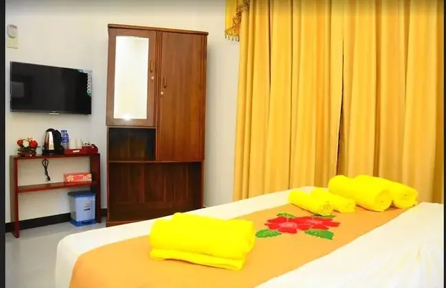 Deluxe Oda, 1 En Büyük (King) Boy Yatak