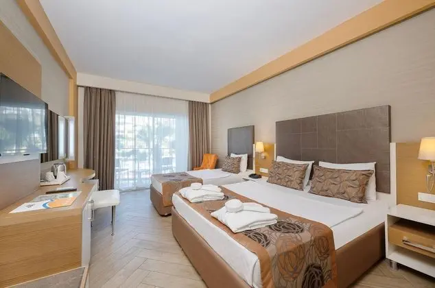 https://images.etstur.com/files/images/hotelImages/TR/215822/l/My-Home-Resort-Hotel-Oda-398919.jpg