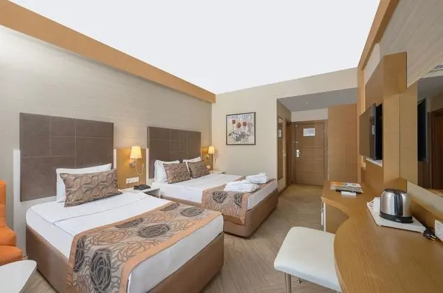 https://images.etstur.com/files/images/hotelImages/TR/215822/l/My-Home-Resort-Hotel-Oda-398921.jpg