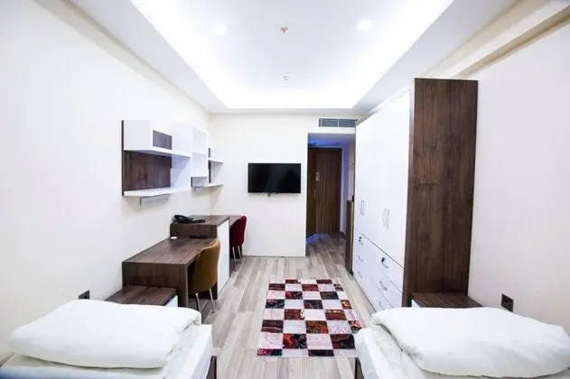 Twin, Dağ Manzaralı