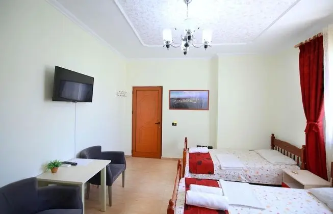 Family Üç Kişilik Oda, Sigara İçilmez
