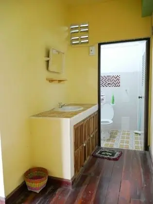 Female Dormitory with Shared Bathroom