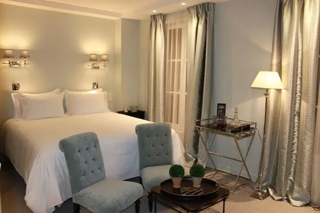 Executive Tek Büyük veya İki Ayrı Yataklı Oda