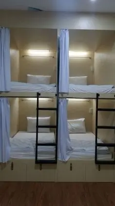 Dubleks, Sadece kadınlar için, Şehir Manzaralı