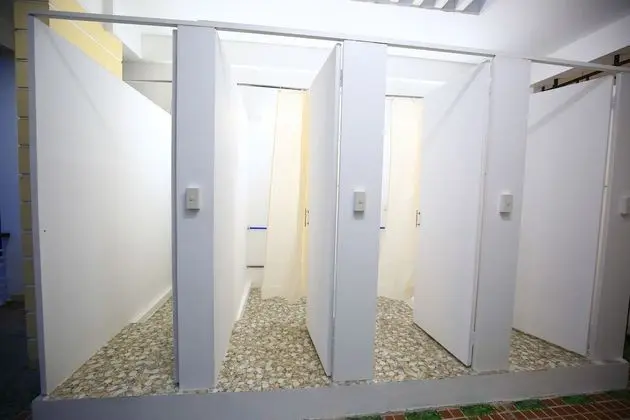 Dubleks, Sadece kadınlar için, Şehir Manzaralı