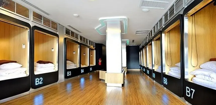 Private Capsule Female Dormitory