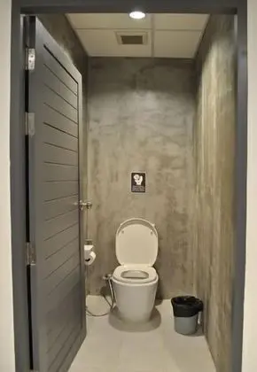 Private Capsule Male Dormitory