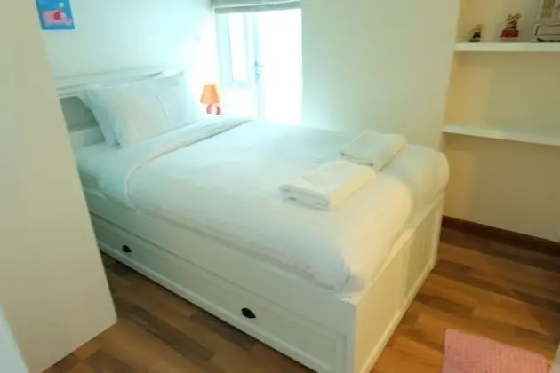 2 Bedrooms