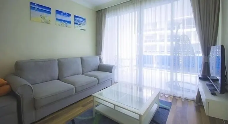 2 Bedrooms
