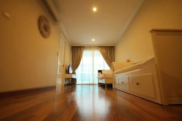 Daire, 2 Yatak Odası, 2 Banyolu, Havuz Manzaralı (D604, Bldg. D, FL 6)