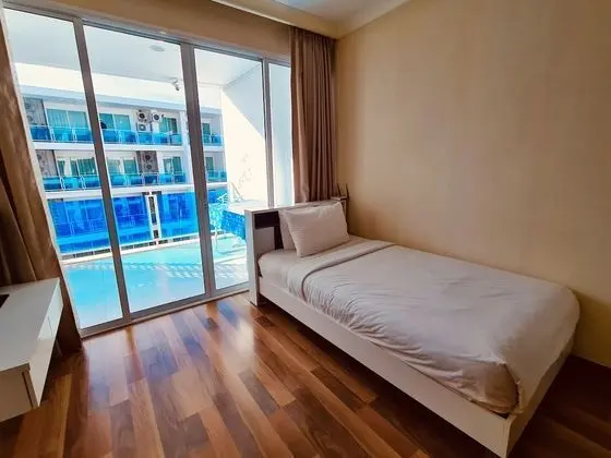 Daire, 2 Yatak Odası, 2 Banyolu, Havuz Manzaralı (D604, Bldg. D, FL 6)