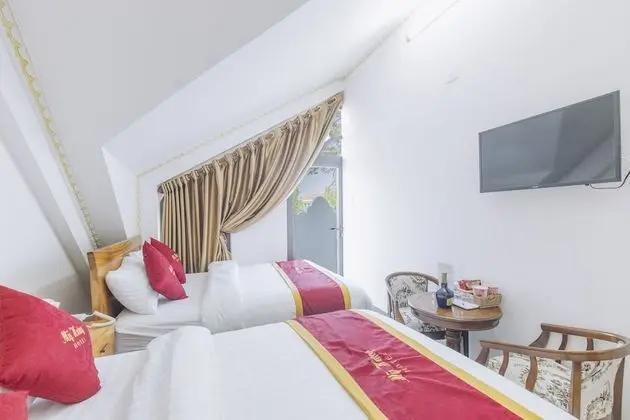 Deluxe Tek Büyük Yataklı Oda