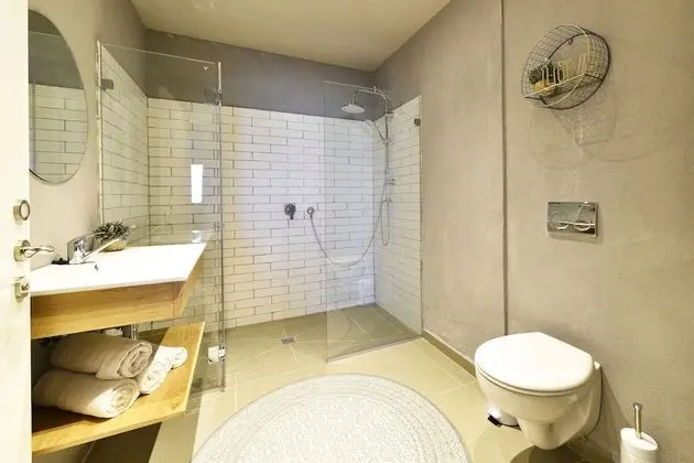 Standard Tek Büyük veya İki Ayrı Yataklı Oda