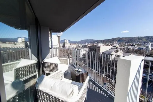 İki Ayrı Yataklı Oda, Dağ Manzaralı (Suite)