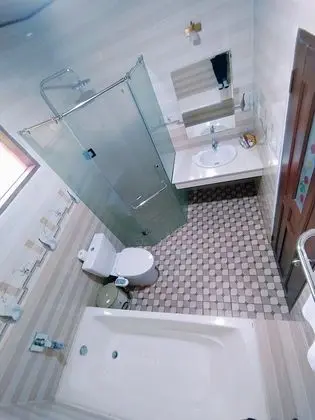Deluxe Tek Büyük veya İki Ayrı Yataklı Oda, 1 Büyük (Queen) Boy Yatak, Özel Banyo