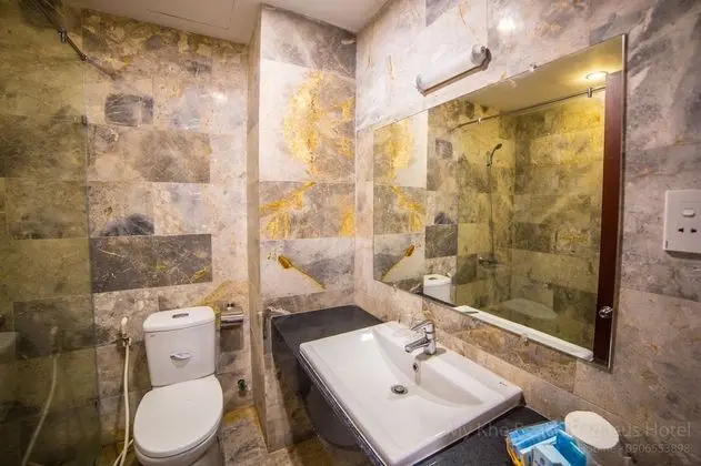 Senior Tek Büyük veya İki Ayrı Yataklı Oda, Deniz Manzaralı