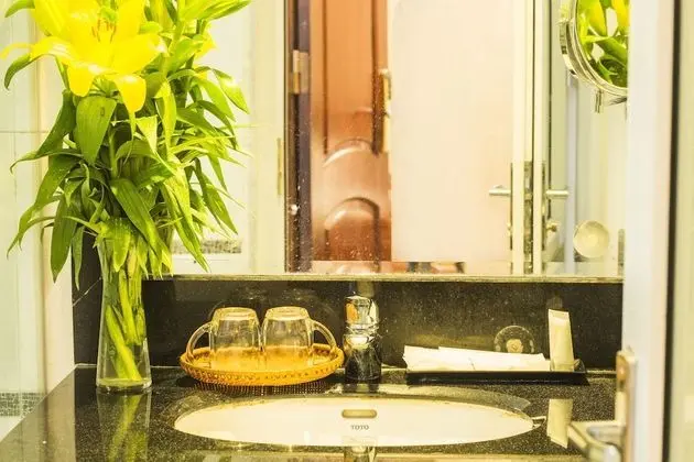 Deluxe Tek Büyük veya İki Ayrı Yataklı Oda, 1 Yatak Odası, Sigara İçilmez, Şehir Manzaralı