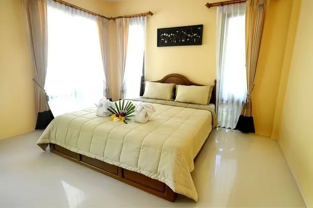 3 Bedrooms