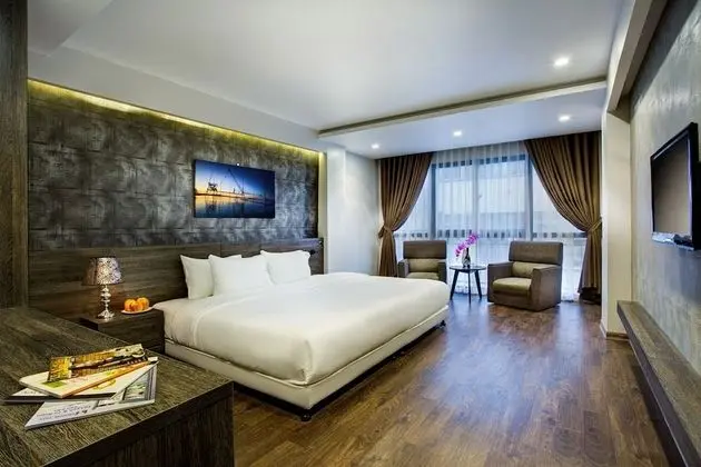 Deluxe Tek Büyük veya İki Ayrı Yataklı Oda