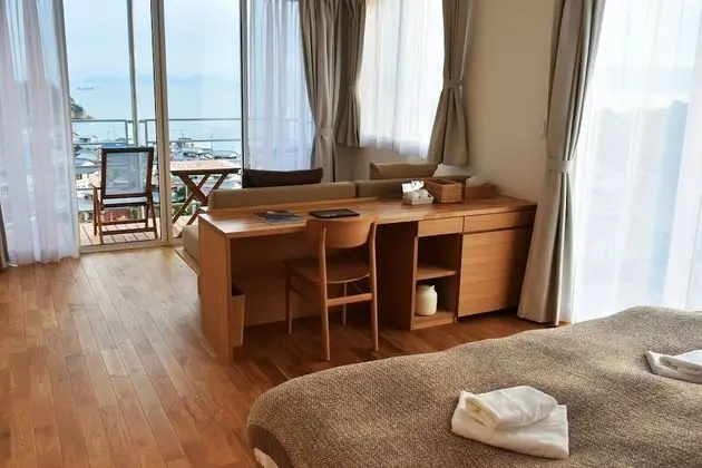 Deluxe Oda, Teras, Deniz Manzaralı (Corner, 3 People)